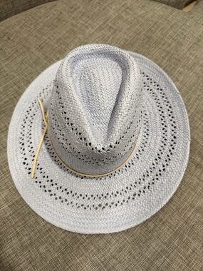 Vince Camuto Light Gray Woven Straw Sun Hat with Thin Tan Trim